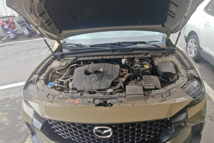 Used Mazda CX-50 2023 2.5L Luxury Edition Engine Bay