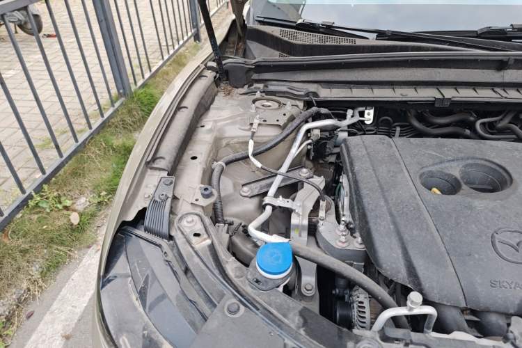 Used Mazda CX-50 2023 2.0L Yu Xing Version Engine Bay Right