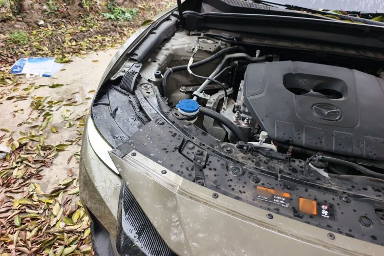 Used Mazda CX-50 2023 2.5L Luxury Edition Engine Bay Right