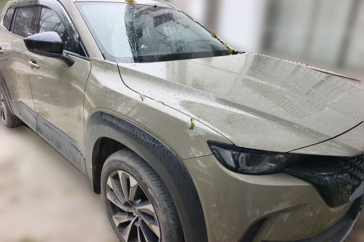 Used Mazda CX-50 2023 2.5L Luxury Edition Front Right 45 Deg