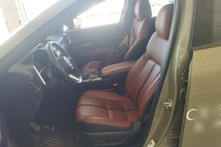 Used Mazda CX-50 2023 2.5L Luxury Edition Left Front Seat