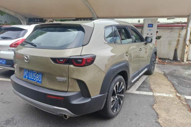 Used Mazda CX-50 2023 2.5L Luxury Edition Rear Right 45 Deg