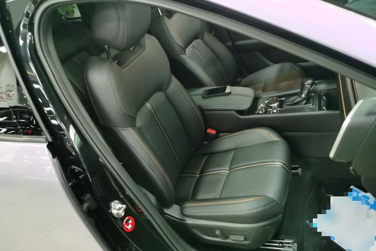 Used Mazda CX-50 2023 2.5L Smart Drive Version Right Front Seat