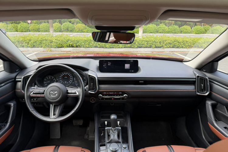 Used Mazda CX-50 2023 2.5L Luxury Edition Interior 9