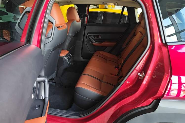 Used Mazda CX-50 2023 2.5L Luxury Edition Left Rear Seat