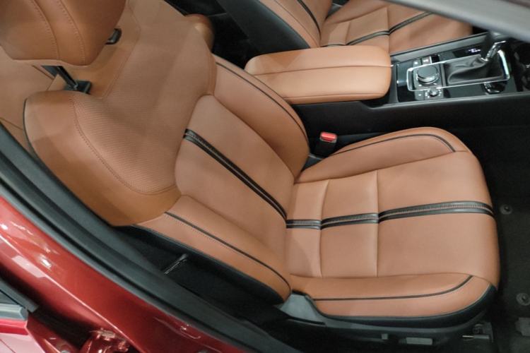 Used Mazda CX-50 2023 2.5L Luxury Edition Right Front Seat