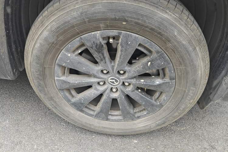 Used Mazda CX-50 2023 2.0L Leading Edition Right Front Wheel Hub