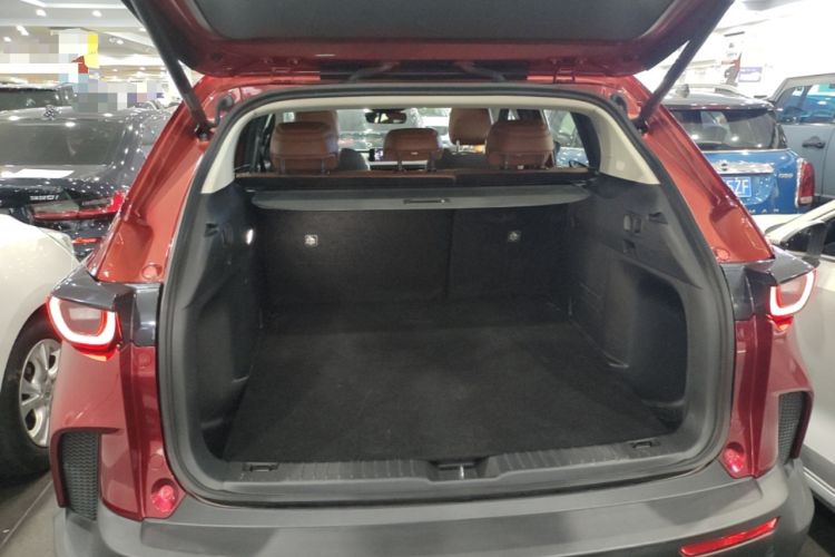 Used Mazda CX-50 2023 2.5L Luxury Edition Trunk