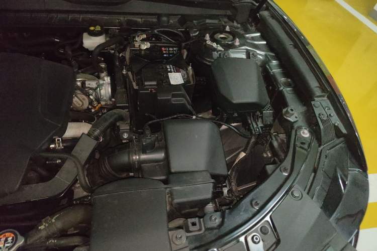 Used Mazda CX-50 2023 2.5L Luxury Edition Engine Bay Left