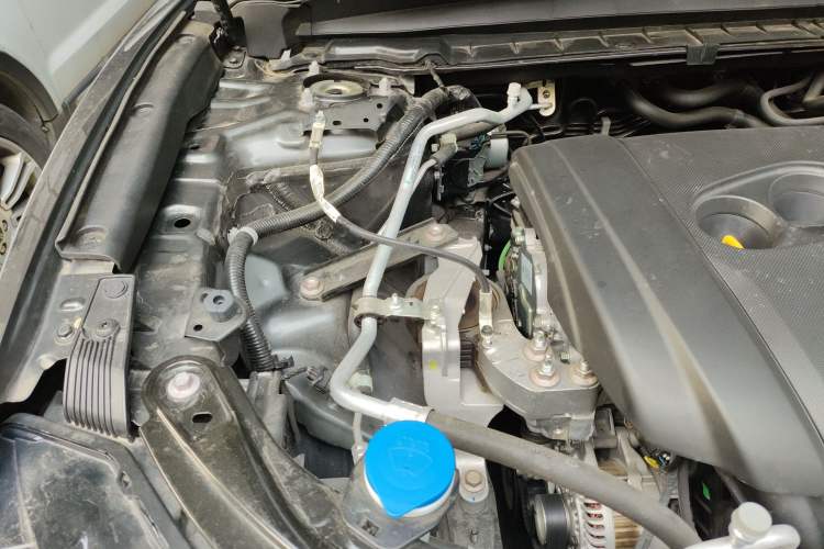 Used Mazda CX-50 2023 2.0L Anxing Edition Engine Bay Right