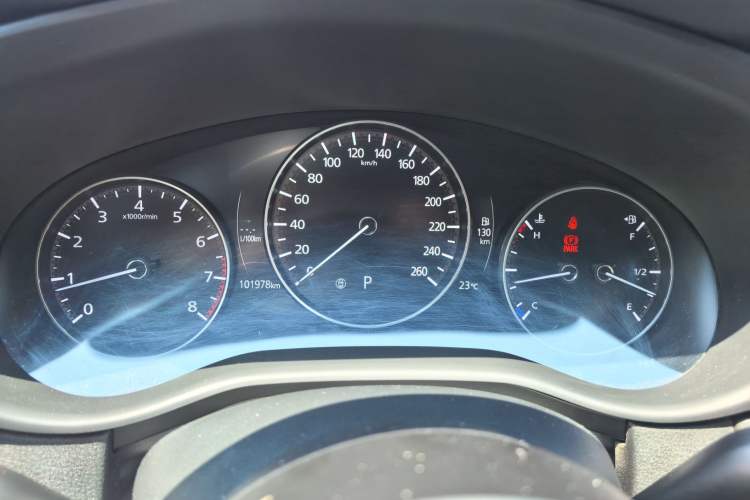 Used Mazda CX-50 2023 2.5L Smart Drive Version Odometer Close Up