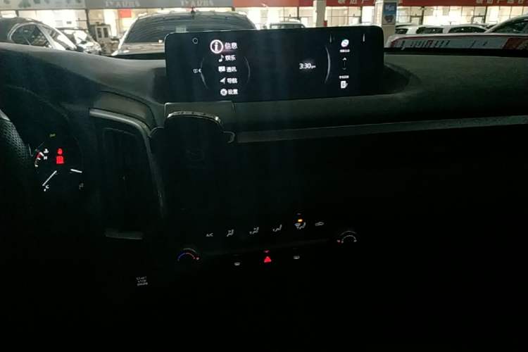 Used Mazda CX-50 2023 2.0L Yu Xing Version Audio And AC Panel