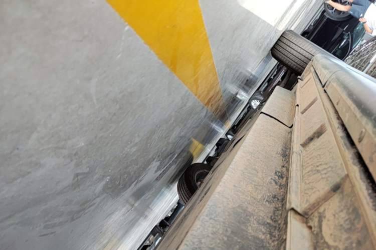 Used Mazda CX-50 2023 2.5L Comfort Edition Left Side Sill