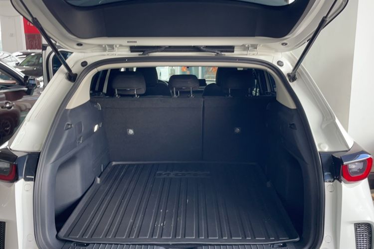 Used Mazda CX-50 2023 2.5L Comfort Edition Trunk