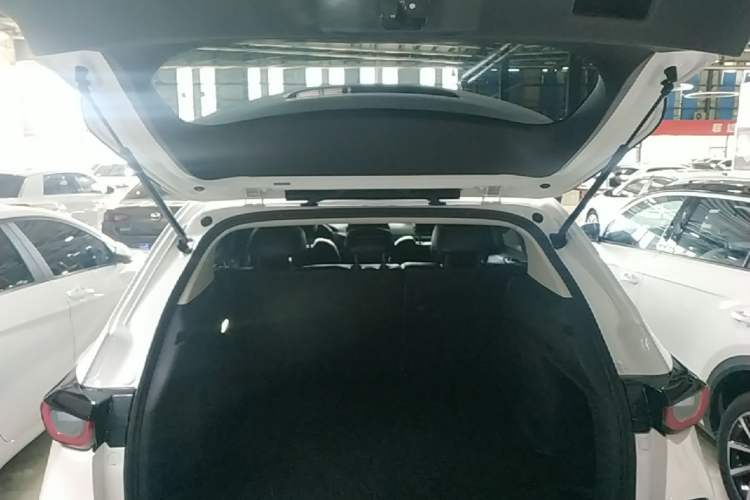 Used Mazda CX-50 2023 2.0L Yu Xing Version Trunk