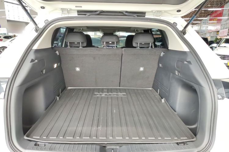 Used Mazda CX-50 2023 2.5L Comfort Edition Trunk