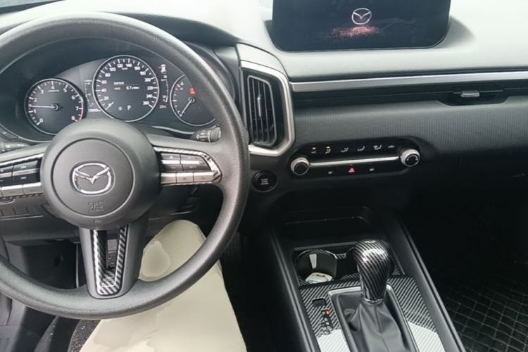 Used Mazda CX-50 2023 2.0L Yu Xing Version Center Console