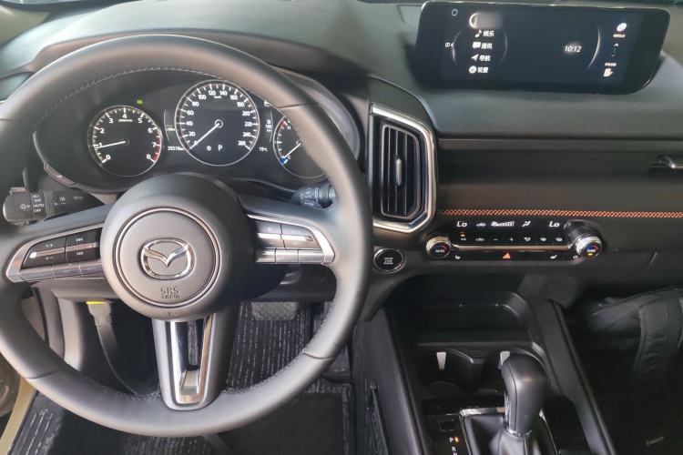 Used Mazda CX-50 2023 2.5L Luxury Edition Center Console