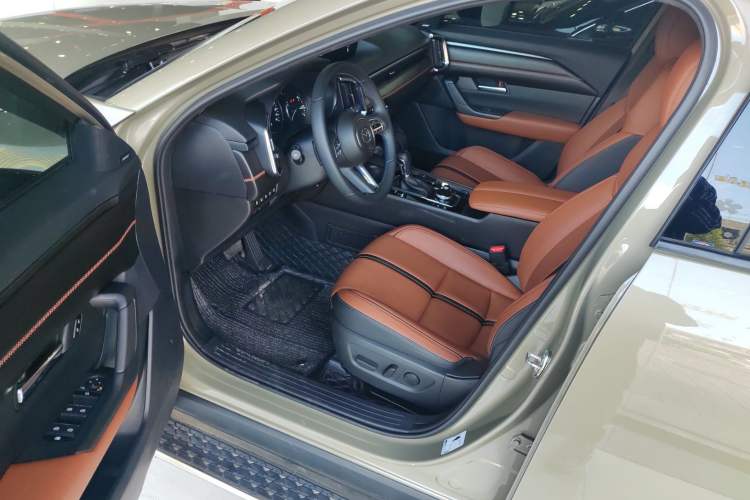 Used Mazda CX-50 2023 2.5L Luxury Edition Driver Seat