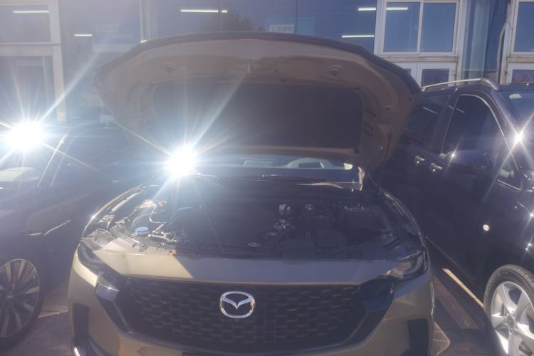 Used Mazda CX-50 2023 2.5L Luxury Edition Engine Bay