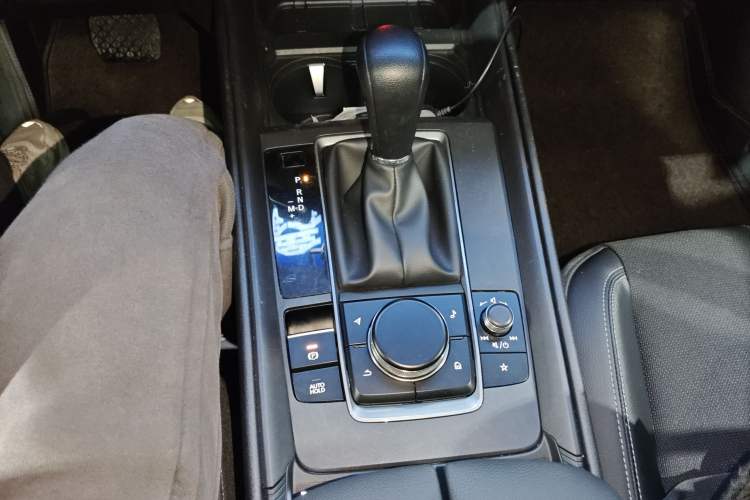 Used Mazda CX-50 2023 2.0L Leading Edition Gear Lever