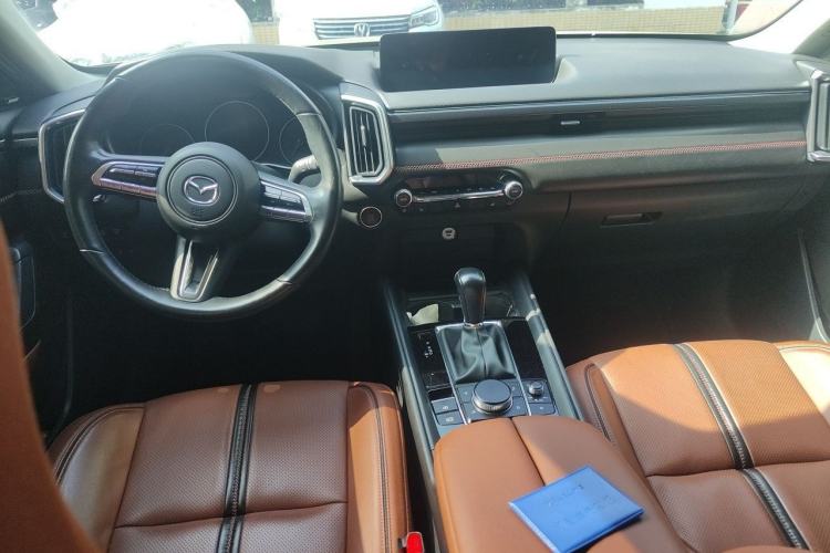Used Mazda CX-50 2023 2.5L Luxury Edition Interior 2