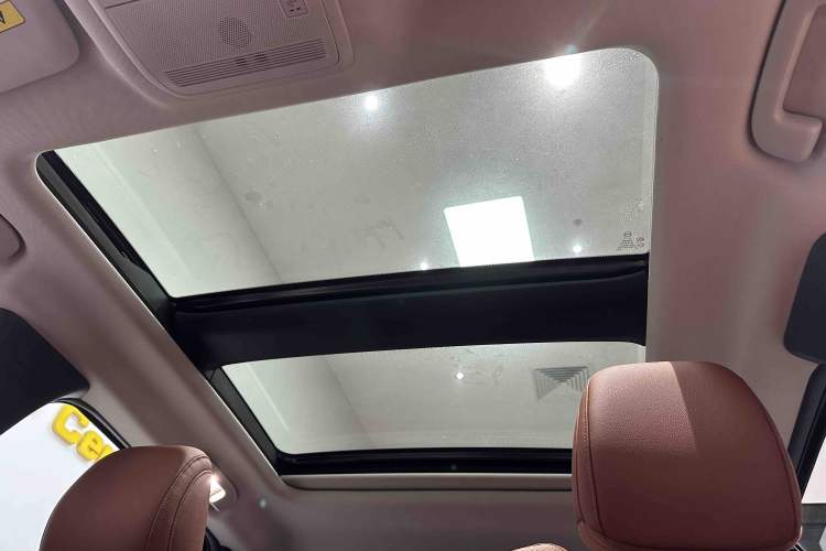 Used Mazda CX-50 2023 2.5L Luxury Edition Interior 5