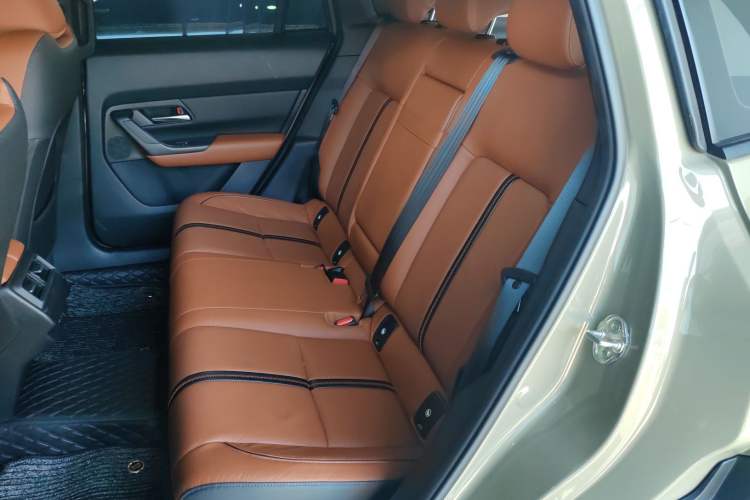 Used Mazda CX-50 2023 2.5L Luxury Edition Left Rear Seat