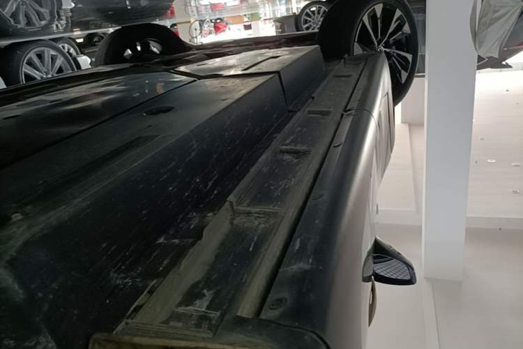 Used Mazda CX-50 2023 2.5L Smart Drive Version Left Side Sill