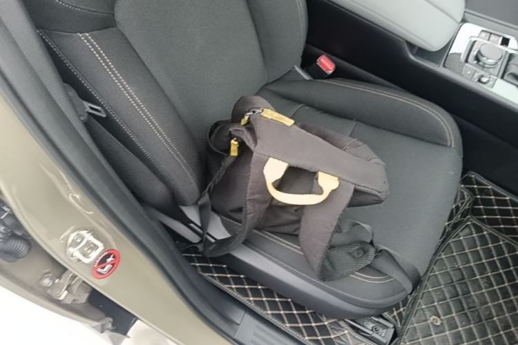 Used Mazda CX-50 2023 2.0L Yu Xing Version Right Front Seat
