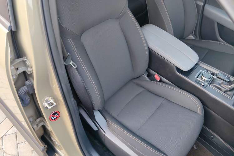 Used Mazda CX-50 2023 2.0L Yu Xing Version Right Front Seat