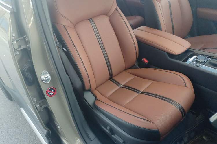 Used Mazda CX-50 2023 2.5L Luxury Edition Right Front Seat