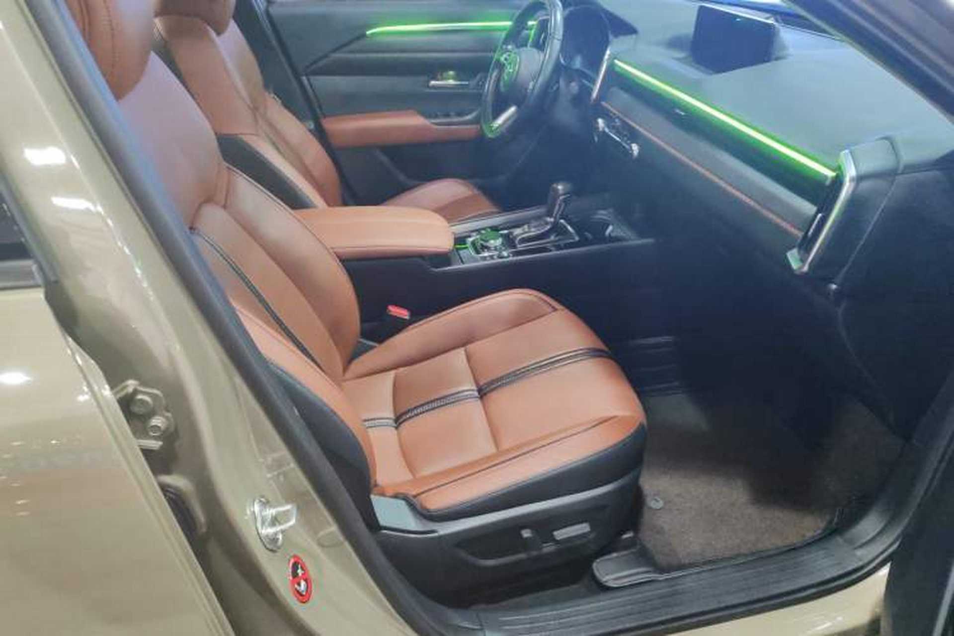 Used Mazda CX-50 2023 2.5L Luxury Edition Right Front Seat