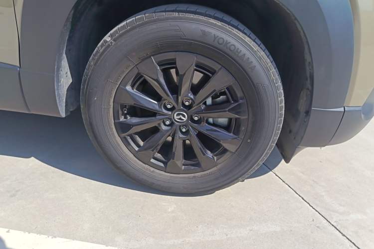 Used Mazda CX-50 2023 2.0L Leading Edition Right Front Wheel Hub