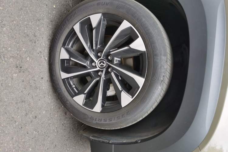 Used Mazda CX-50 2023 2.5L Smart Drive Version Right Front Wheel Hub