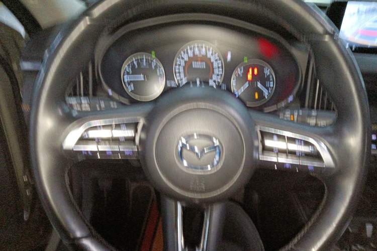 Used Mazda CX-50 2023 2.5L Smart Drive Version Steering Wheel