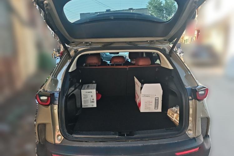 Used Mazda CX-50 2023 2.5L Luxury Edition Trunk