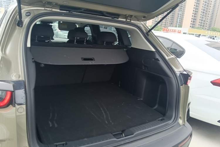 Used Mazda CX-50 2023 2.0L Yu Xing Version Trunk