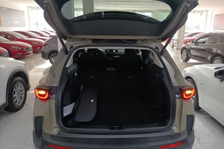Used Mazda CX-50 2023 2.5L Smart Drive Version Trunk