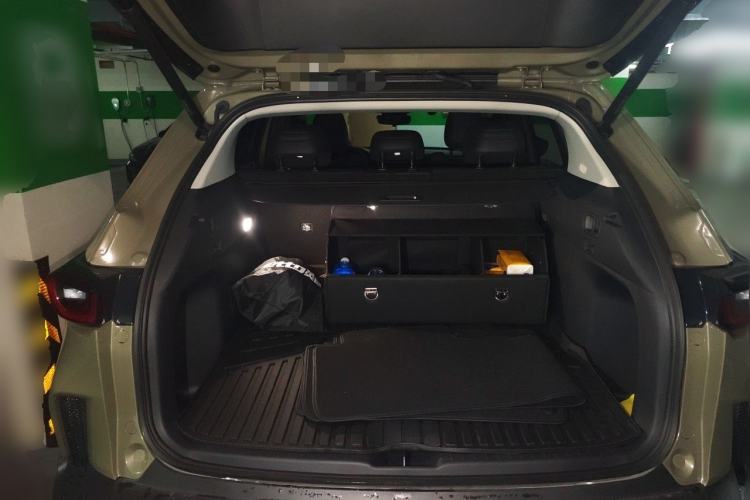 Used Mazda CX-50 2023 2.5L Smart Drive Version Trunk