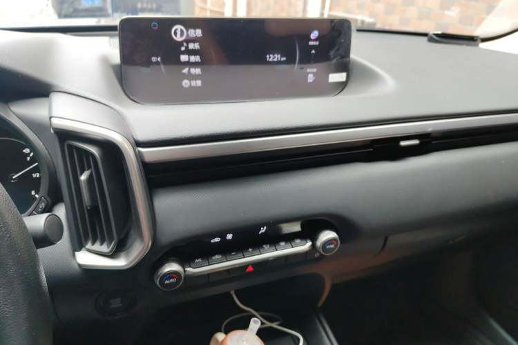 Used Mazda CX-50 2024 2.5L Comfort Edition Audio And AC Panel