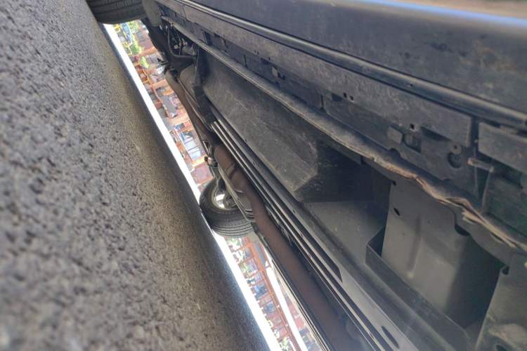 Used Mazda CX-7 2010 2.5L Luxury Edition Chassis Front Right