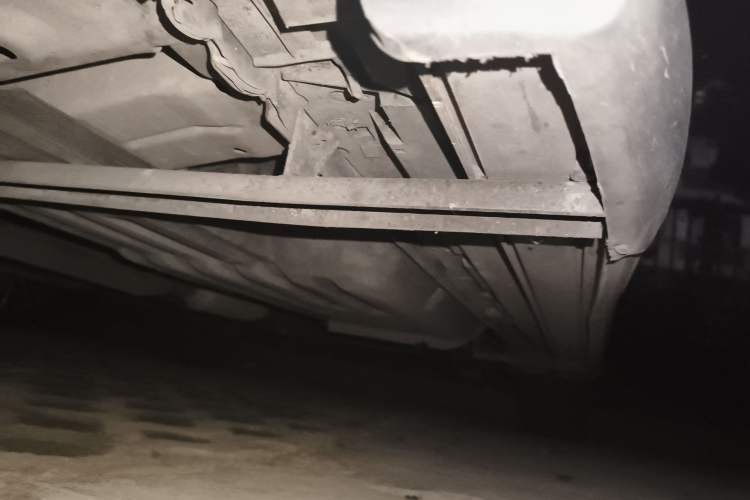 Used Mazda CX-7 2011 2.5L Luxury Edition Chassis Front Left