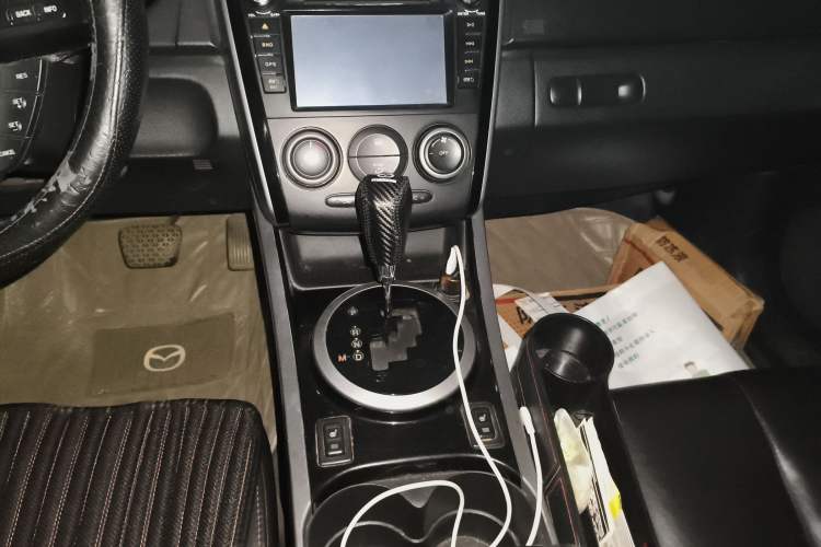Used Mazda CX-7 2011 2.5L Luxury Edition Gear Lever
