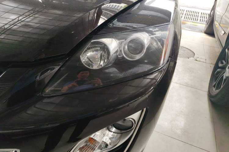 Used Mazda CX-7 2014 2.5L 2WD Luxury Edition Left Front Headlight