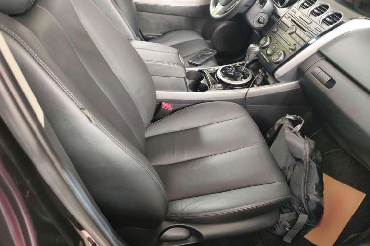 Used Mazda CX-7 2014 2.5L 2WD Luxury Edition Right Front Seat
