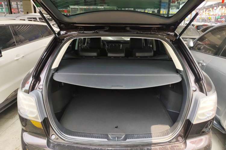 Used Mazda CX-7 2014 2.5L 2WD Luxury Edition Trunk