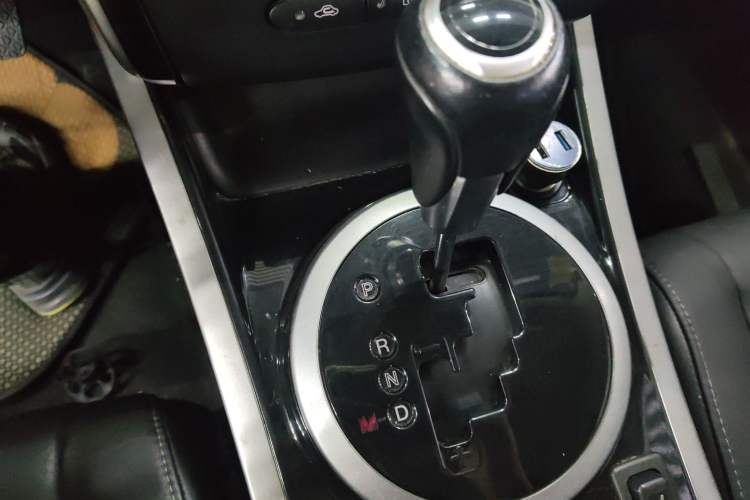 Used Mazda CX-7 2014 2.3T Smart All-Wheel-Drive Sport Edition Gear Lever