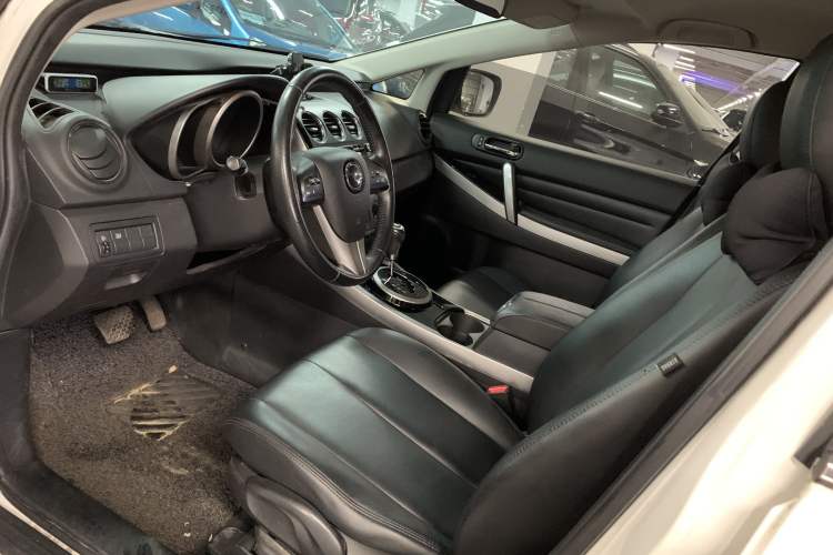 Used Mazda CX-7 2014 2.5L 2WD Fashion Edition Interior 3