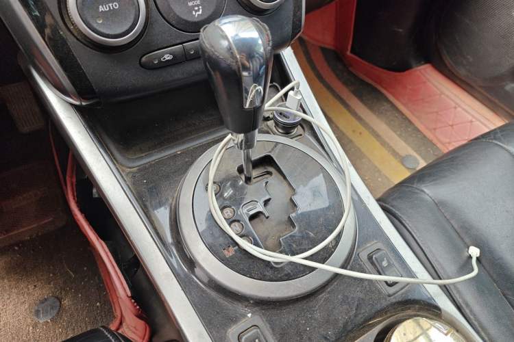 Used Mazda CX-7 2010 2.5L Luxury Edition Gear Lever